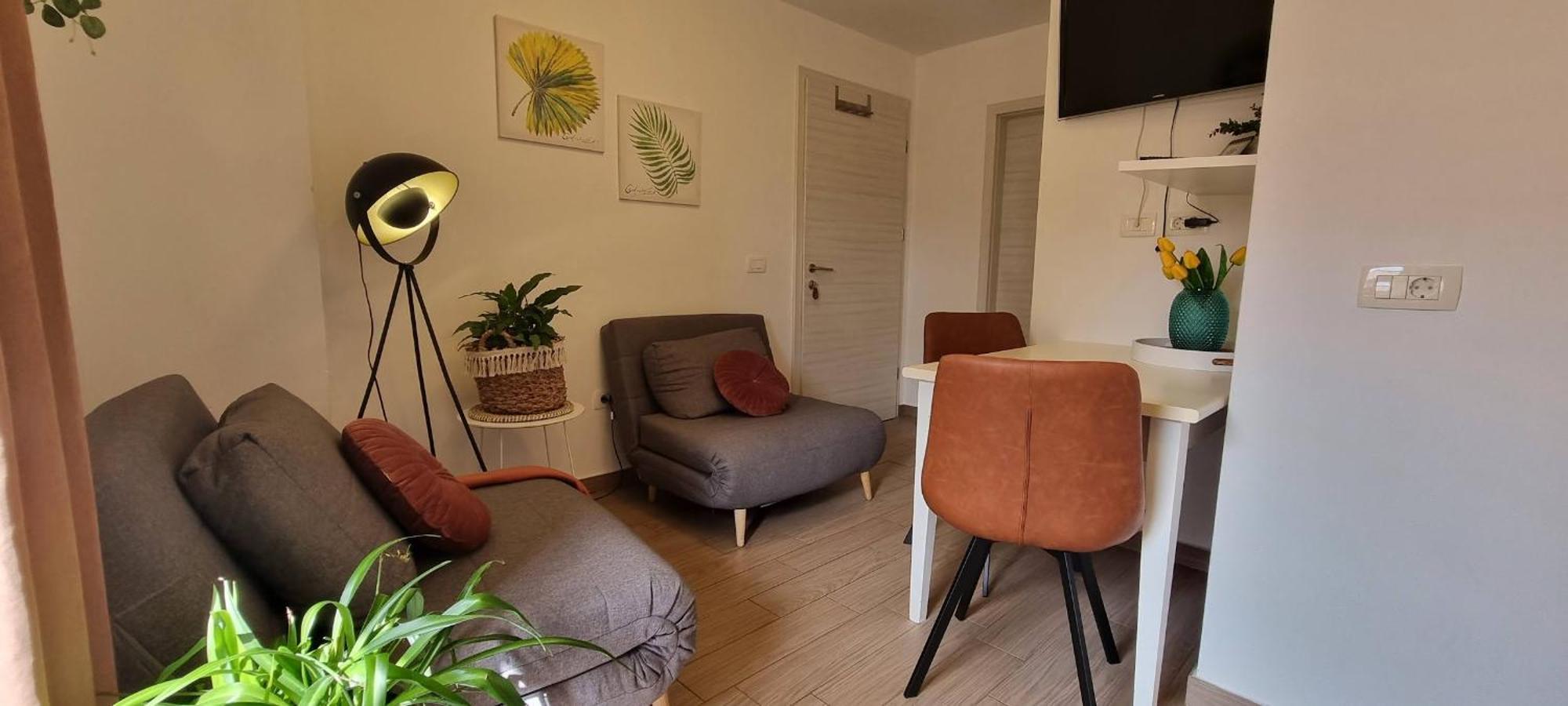 Apartment In The Smallest Town In The World Hum Buitenkant foto